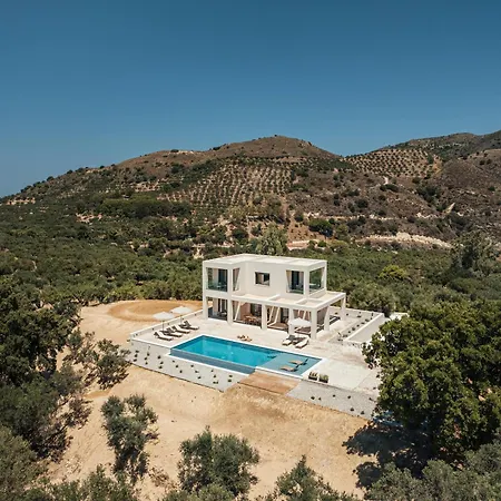 Villa Euphoria Hill Villa, By Tk Management
