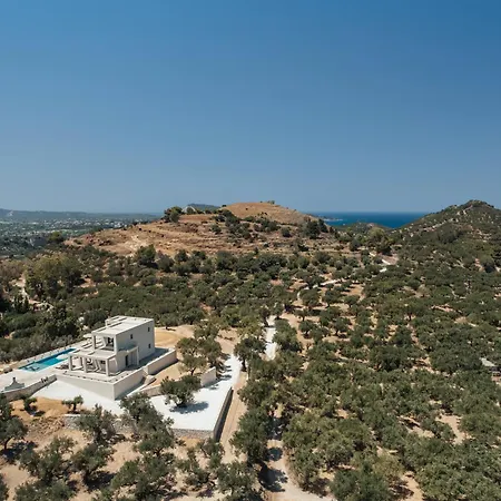 Euphoria Hill Villa, By Tk Management * Argassi