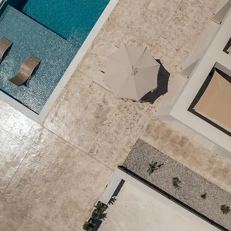 Euphoria Hill Villa, By Tk Management