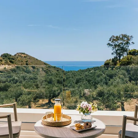 Euphoria Hill Villa, By Tk Management