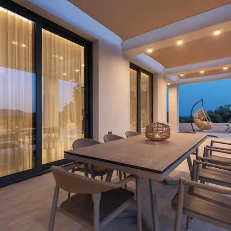 Villa Euphoria Hill Villa, By Tk Management